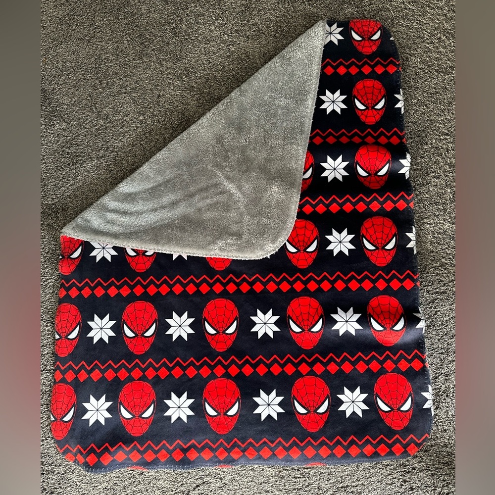 30x40” Spidey Christmas Minky